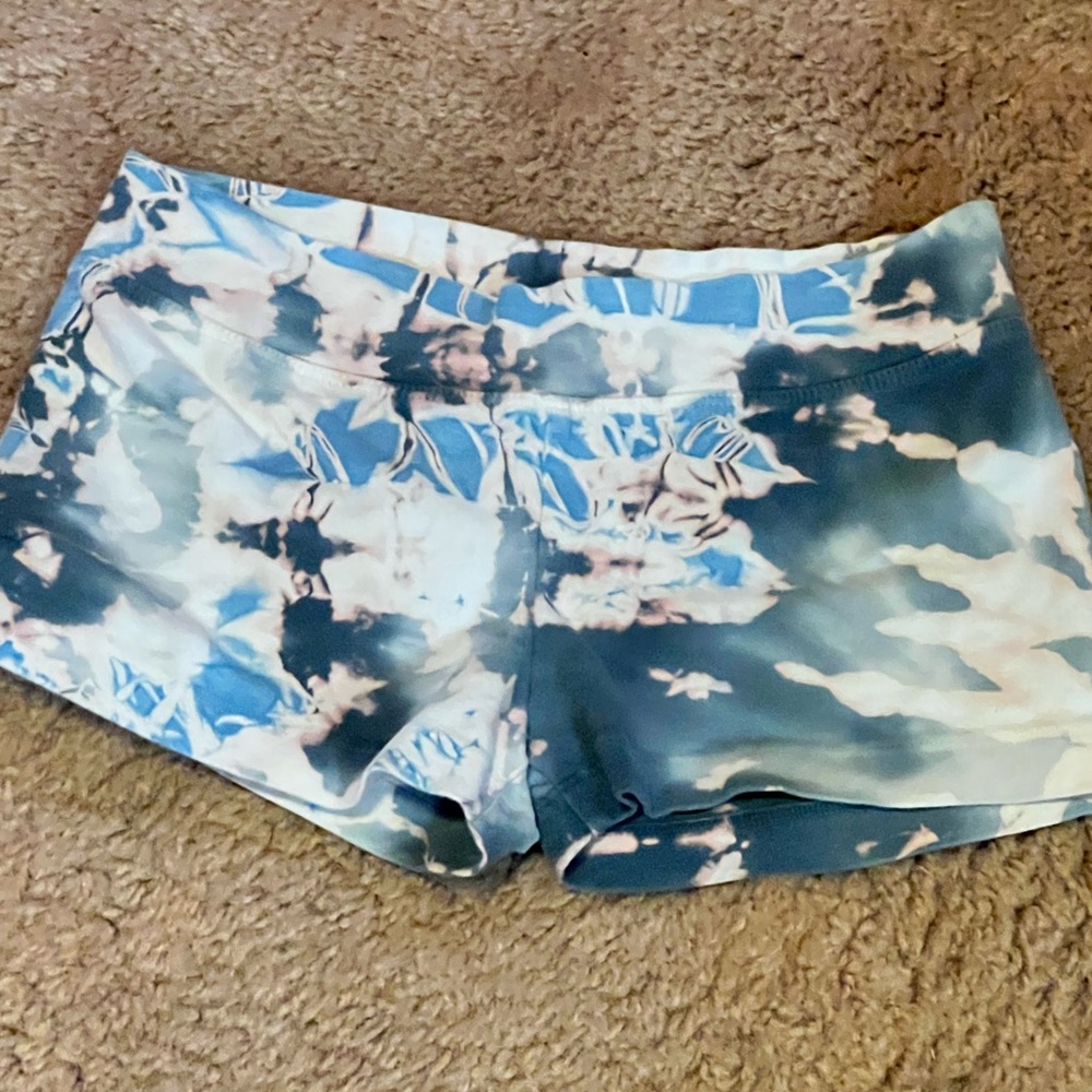 Hard Tail Forever NWOT tie dye shorts blue colors